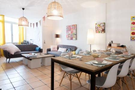 Superbe Appartement Avec Terrasse En Centre Ville La Rochelle  Exteriör bild