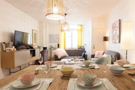 Superbe Appartement Avec Terrasse En Centre Ville La Rochelle  Exteriör bild